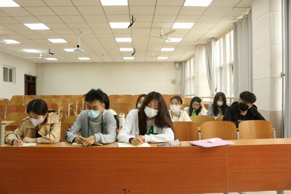 河南师范大学新联联学院_河南师范新联_河南师范大学新联学院百度百科